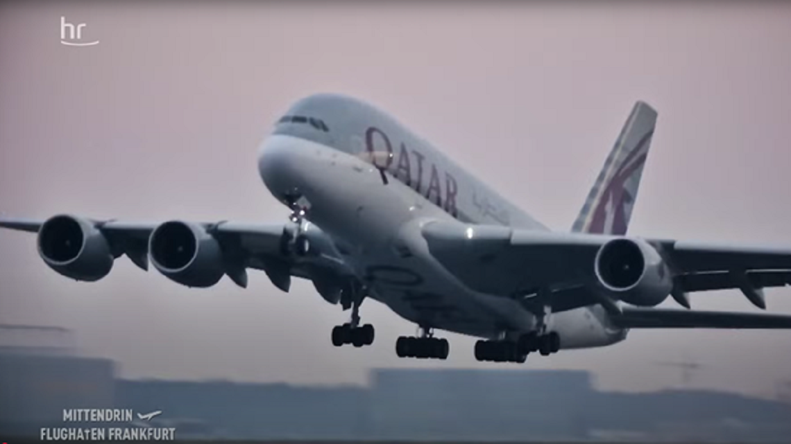 Care-Services: Hilfe für große und kleine Passagiere | Mittendrin - Flughafen Frankfurt